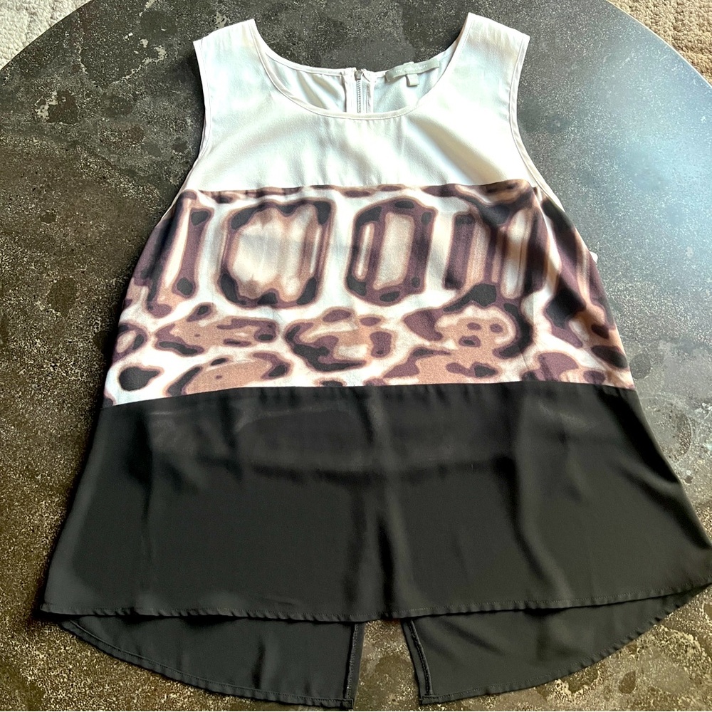 NY Collection Black and Cream Sleeveless Blouse